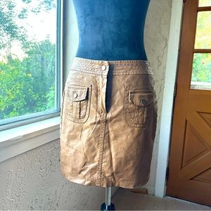 🦋 Studio M Brown Faux Leather Buttons Fitted Fall Autumn Mini Skirt